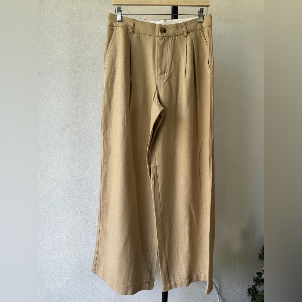 Zara Women’s Khaki Chinos